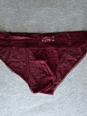 Luvlette Low Rise Lace Bikini